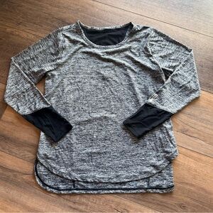 Women's Heather Gray Reebok Long Sleeve T-Shirt
